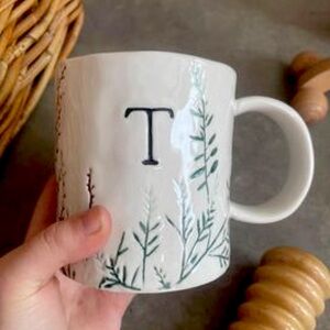 Anthropology T monogram initial wildflower pottery mug